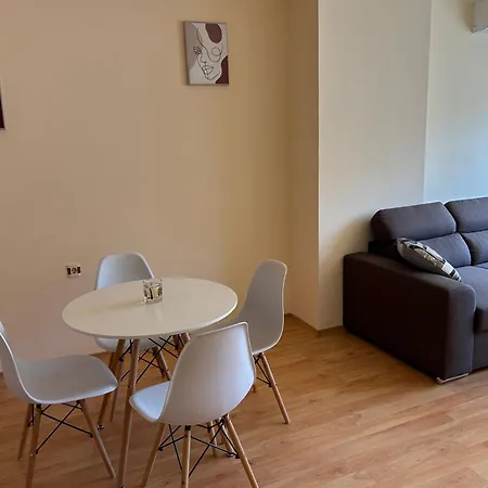 Nice, Spacious And Cozy Apartment Sofia