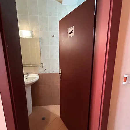 Nice, Spacious And Cozy Apartment Sofia