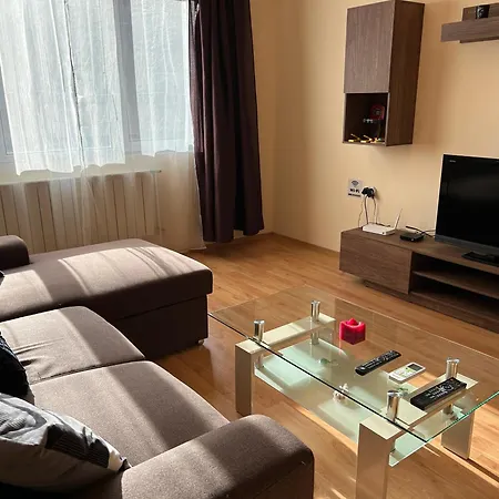 Nice, Spacious And Cozy * Sofia